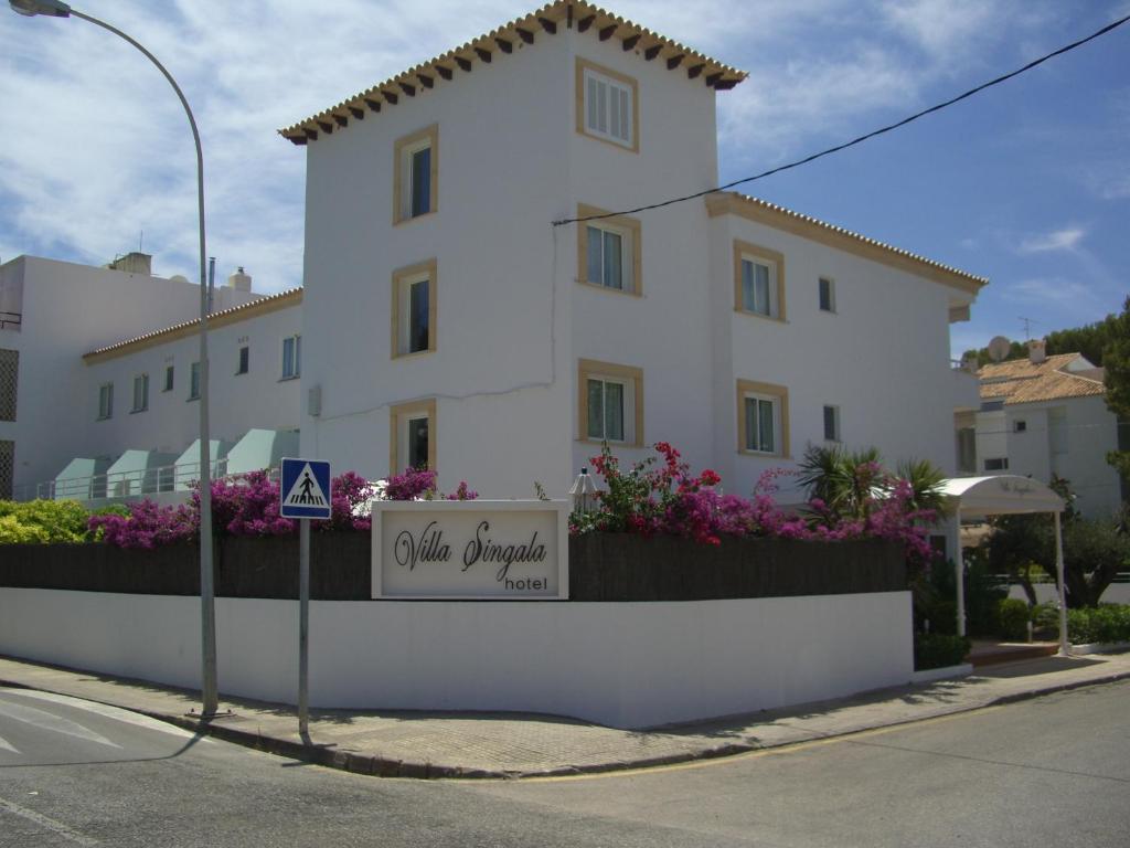 Hotel Villa Singala Port de Pollenca Exterior photo